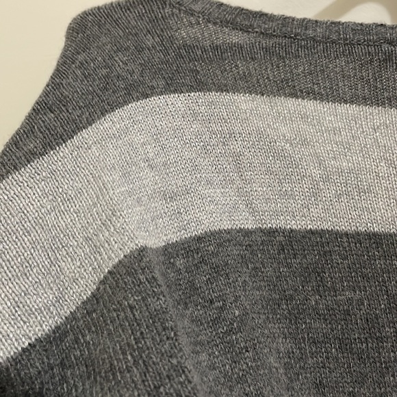 Smart Set striped long sleeve sweater (sz lg) - Picture 5 of 10